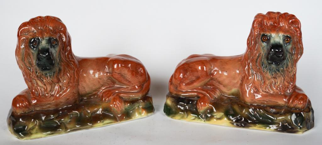 Pair English Figural Staffordshire Pottery Lions (1 of 3)