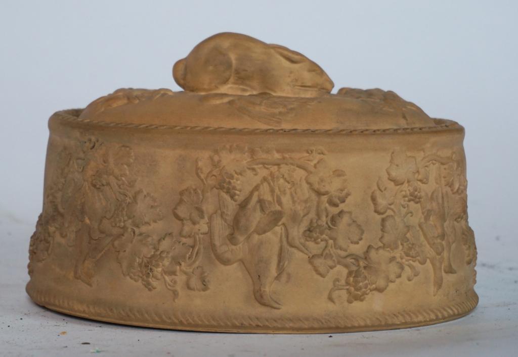 Antique Wedgwood Earthenware Sporting Bowl (1 of 3)