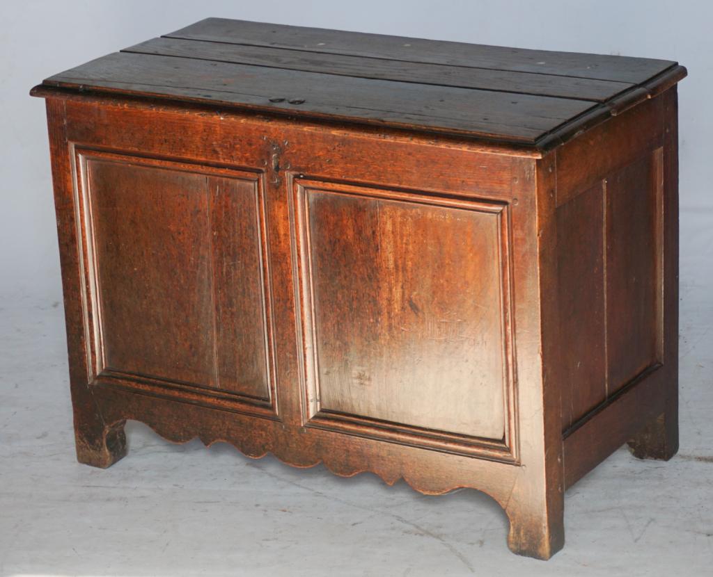 18th Century English Elm Wood Blanket Box (1 of 6)