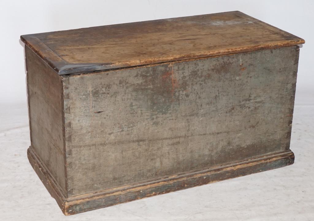 Early Southern Painted Yellow Pine Blanket Chest (1 of 3)