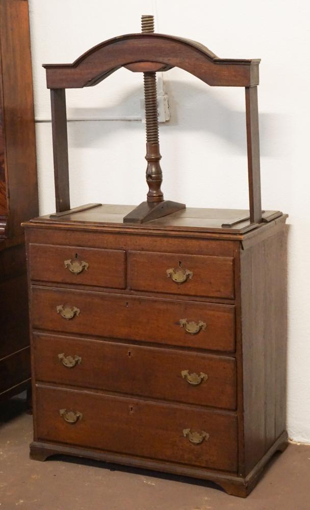 Fine George III Oak or Elm Wood Linen Press (1 of 2)