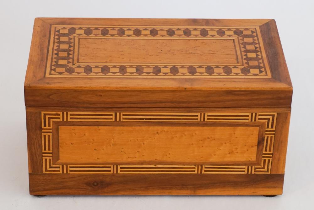 Fine Arts & Crafts Period Mixed Wood Signed Box (1 of 3)