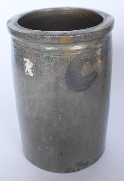 Southern Stoneware Decorated Storage Jar (1 of 2)