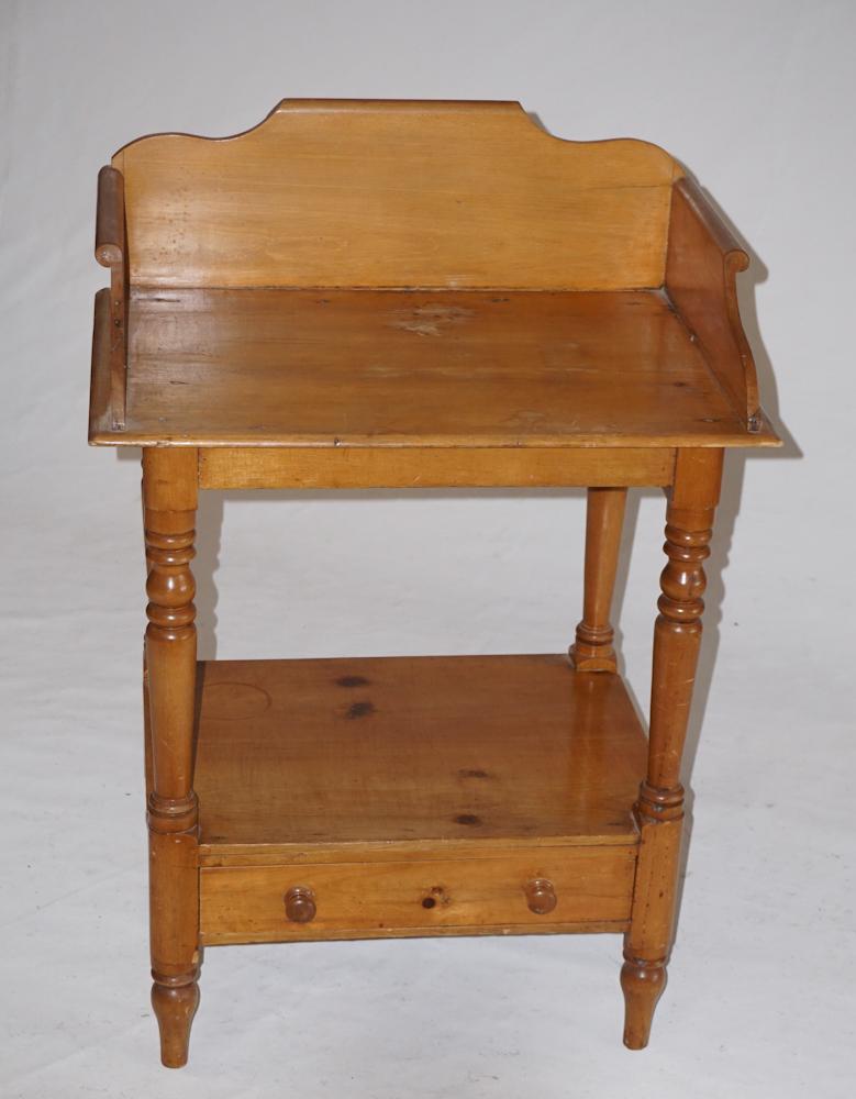 American Sheraton Wash Stand (1 of 1)