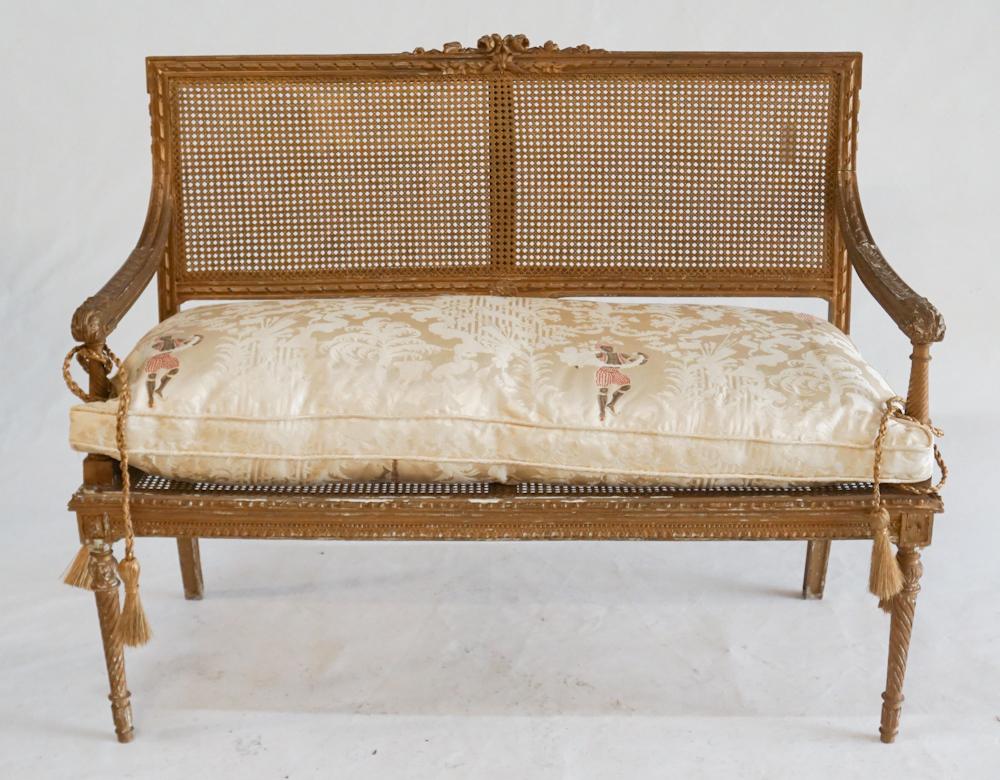 Antique French Carved & Gilded Settee (1 of 5)