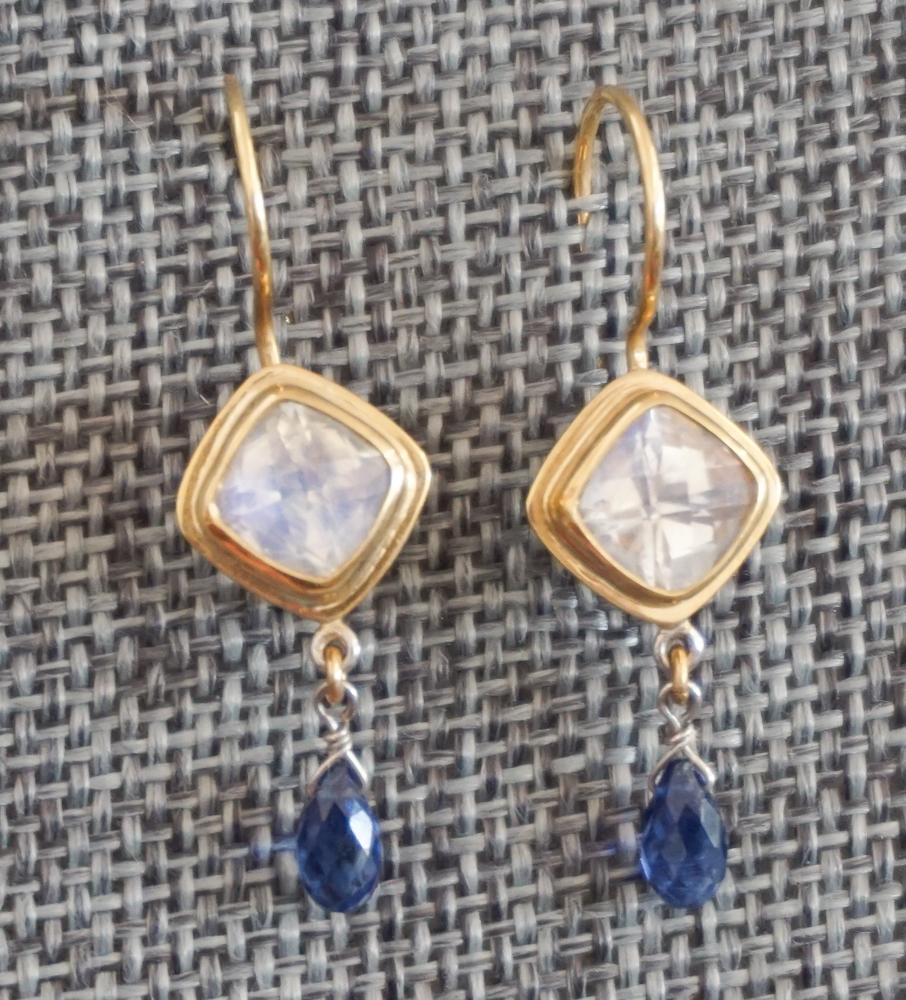 Custom 18k Gold Moonstone & Sapphire Earrings (1 of 2)