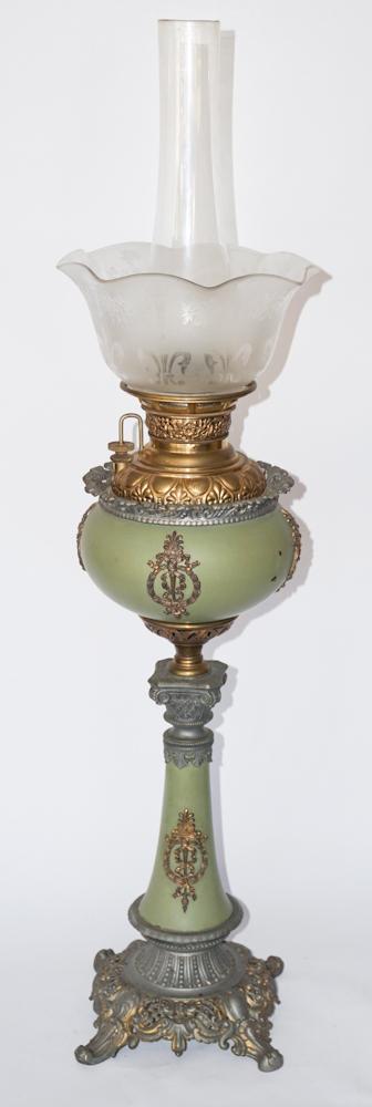 Antique Miller Lamp Co Etched Kerosene Table Lamp (1 of 4)