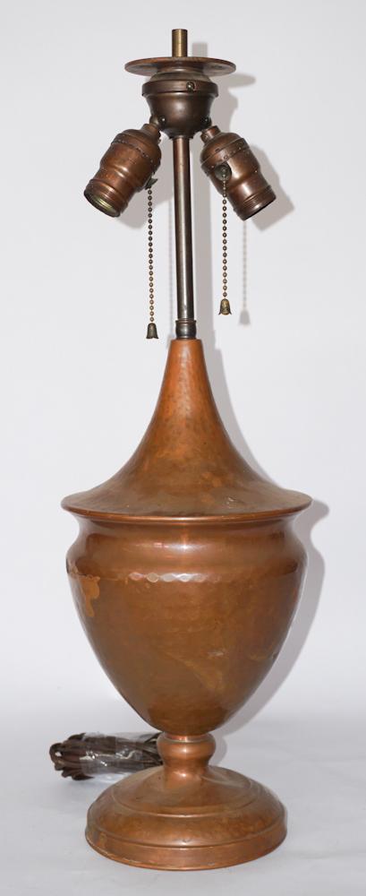Arts & Crafts Period Hammered Copper Table Lamp (1 of 2)