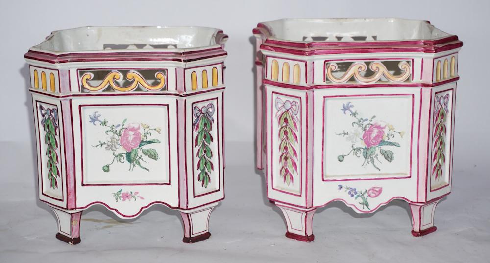 Handsome Pair 19th Century Pearlware Cache Pots (1 of 3)