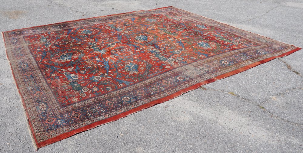 Antique Persian Serapi Carpet (1 of 5)