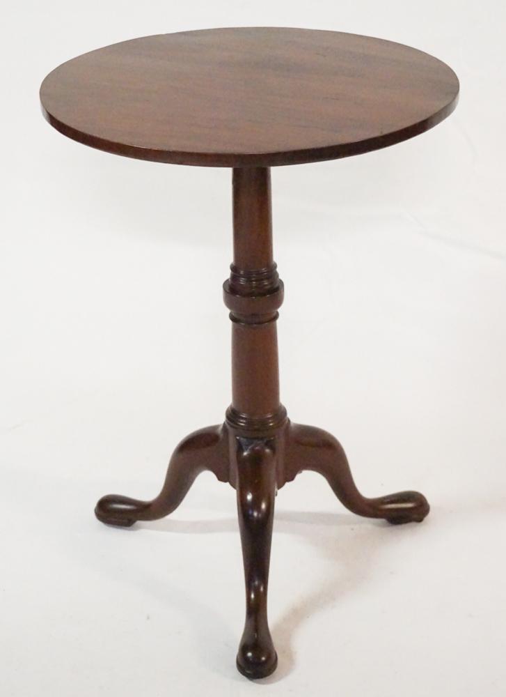 Interesting Queen Anne Mahogany Rotating Tea Table (1 of 7)