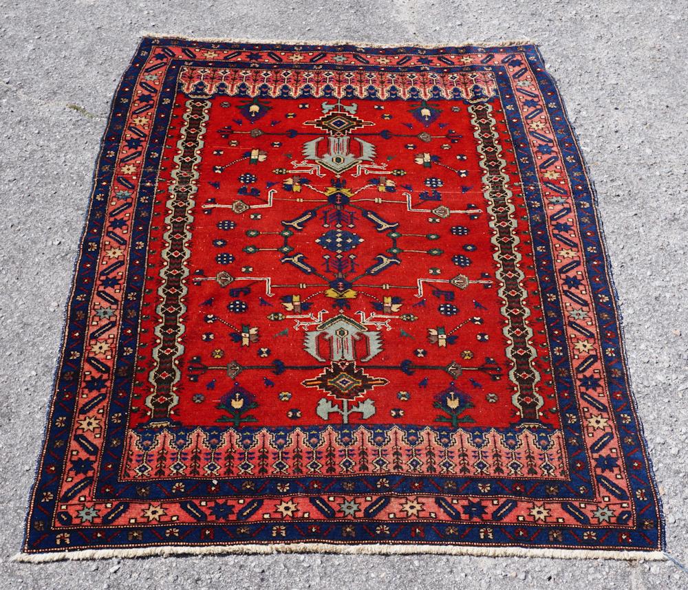 Very Fine Antique Persian Malayer Carpet (1 of 3)