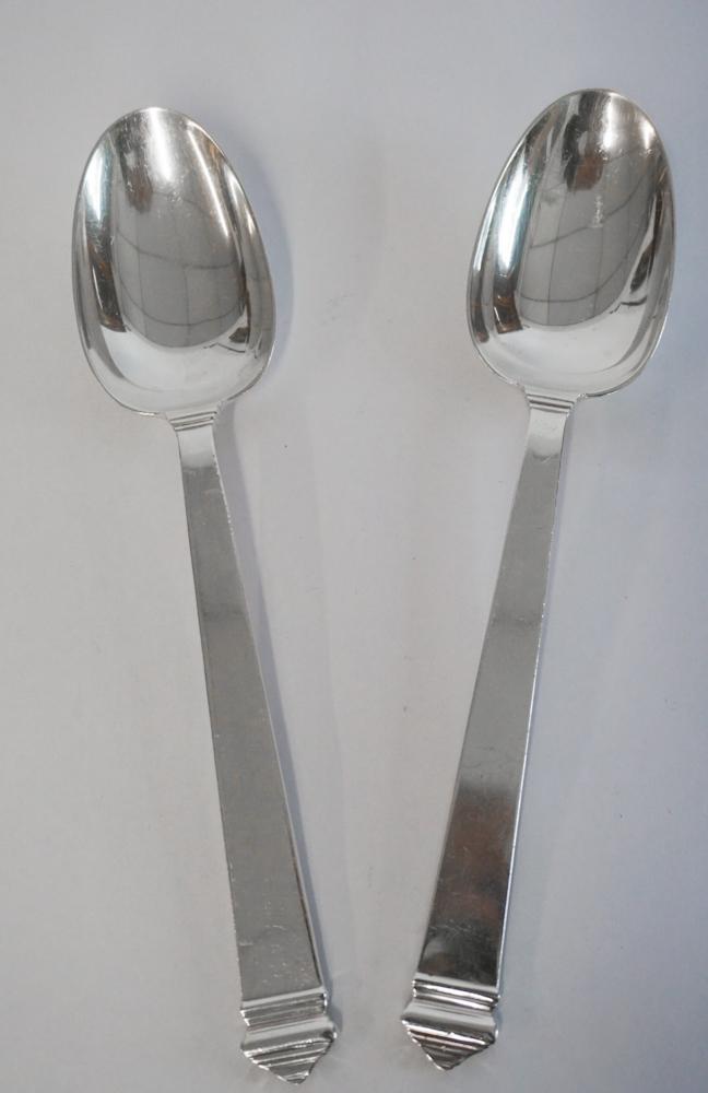 Fine Pair Tiffany & Co Hampton Sterling Spoons (1 of 2)