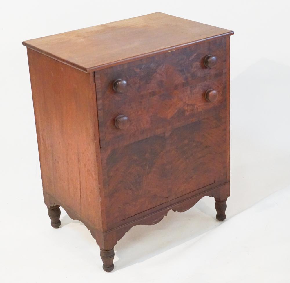 American Federal Figured Mahogany Commode (1 of 2)