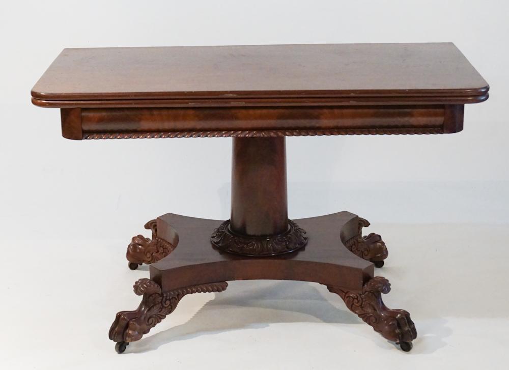 Classical Mahogany Swivel Top Breakfast Table (1 of 7)