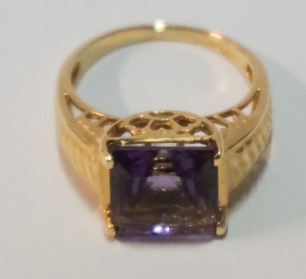 14k Gold & Amethyst Cocktail Ring (1 of 3)