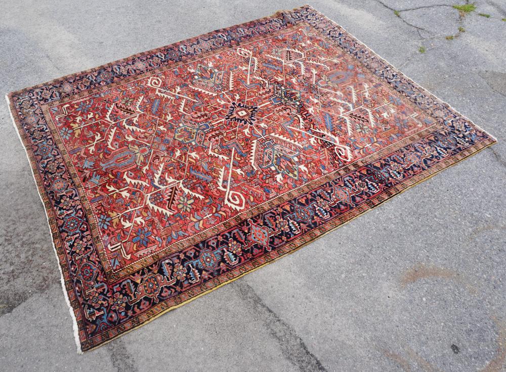 Very Fine Antique Persian Heriz Carpet (1 of 4)
