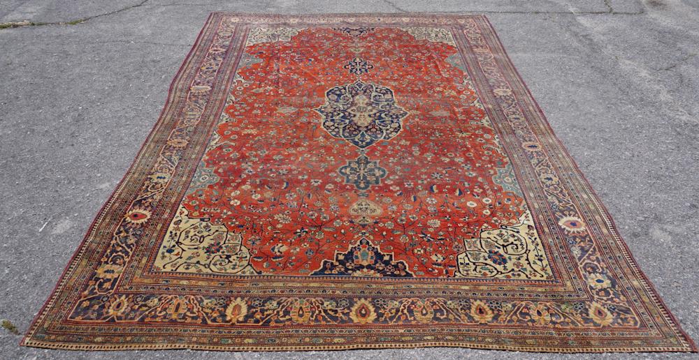 Very Fine Antique Persian Sultanabad Carpet (1 of 5)