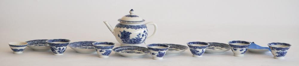 Antique Chinese Export Porcelain Tea Services (1 of 3)