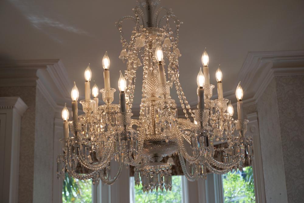 Exceptional Baccarat 18 Light Crystal Chandelier (1 of 8)