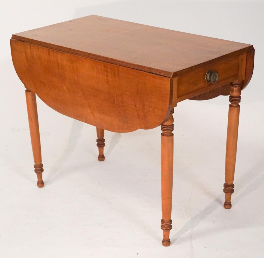 American Sheraton Tiger Maple Drop Leaf Table (1 of 3)