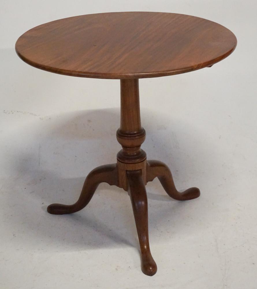 American Queen Anne Mahogany Tilt Top Tea Table (1 of 4)