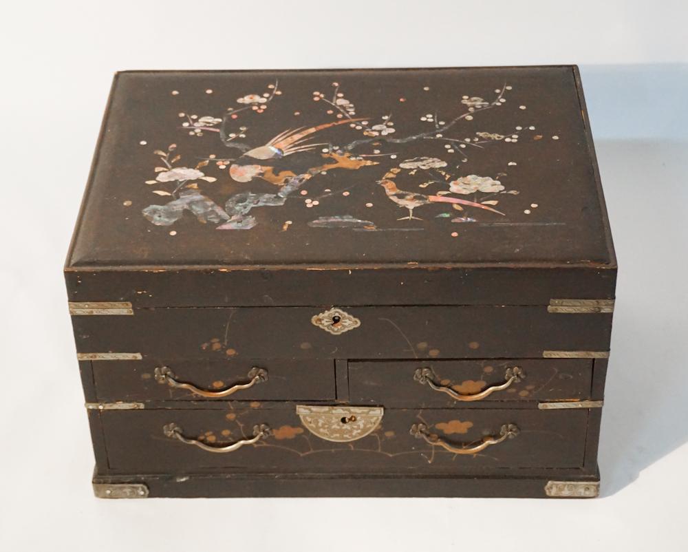Antique Chinese Table Top Dressing Box (1 of 3)