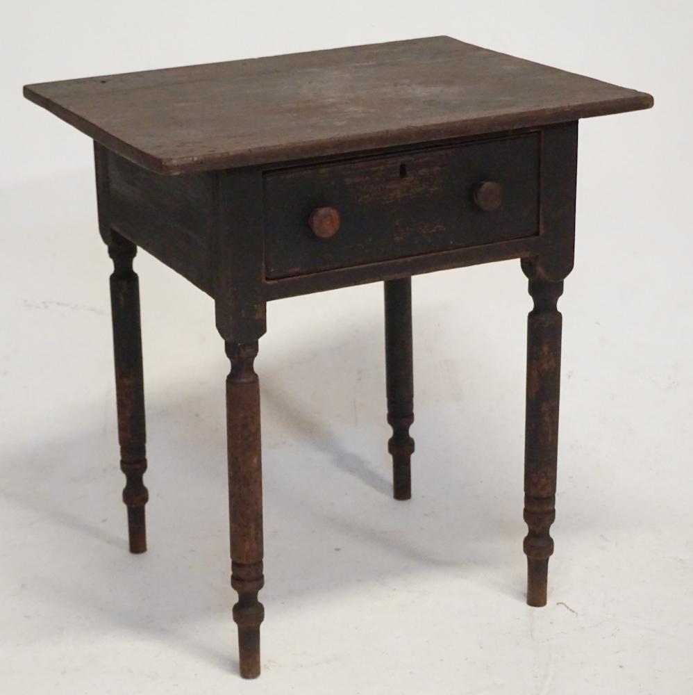 American Country Federal Pine One Drawer Table (1 of 5)