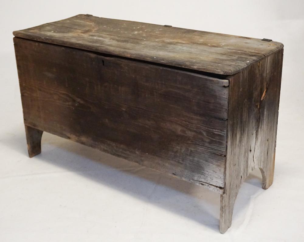Early Southern Pine Blanket Chest (1 of 4)
