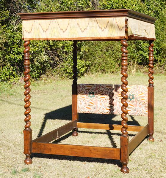 Handsome Vintage Baker Four Post Canopy Bed (1 of 4)
