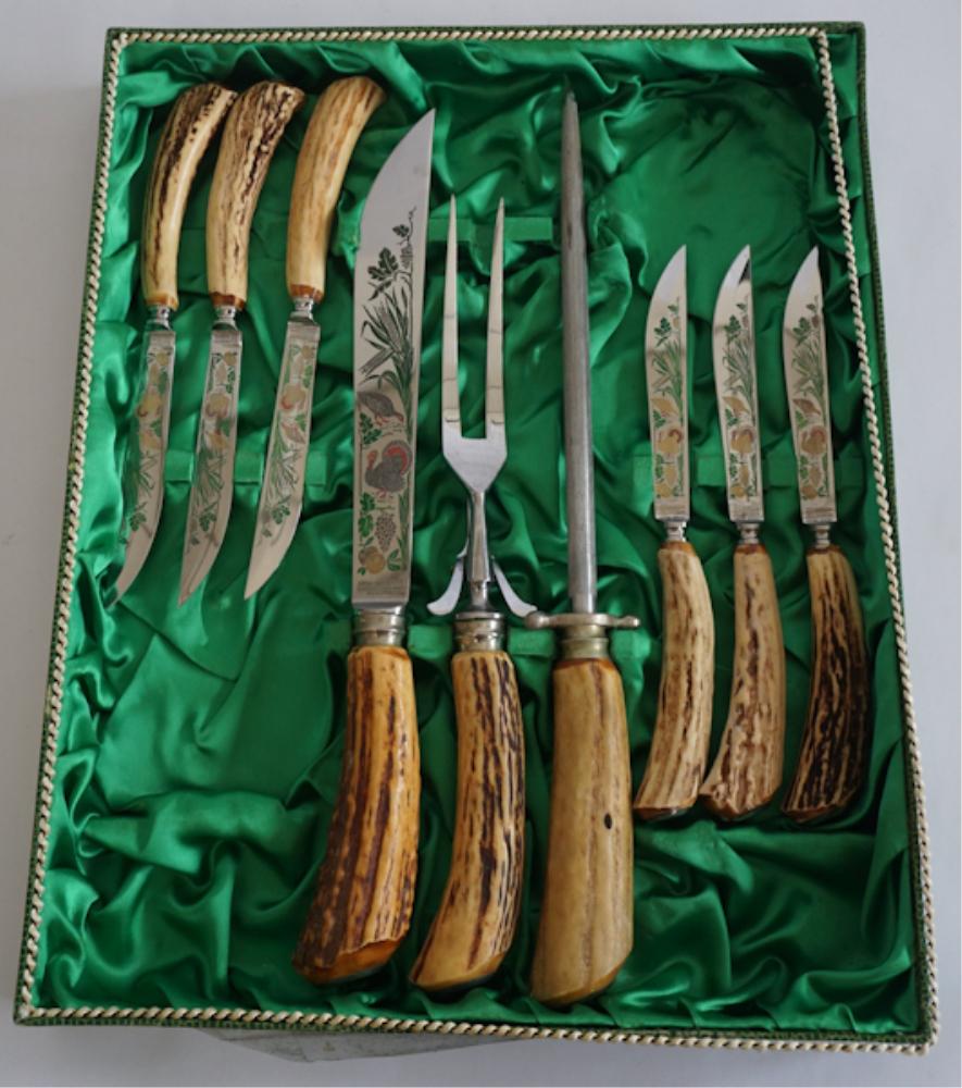 Fine German Soungen Stag Horn Carving Set (1 of 2)