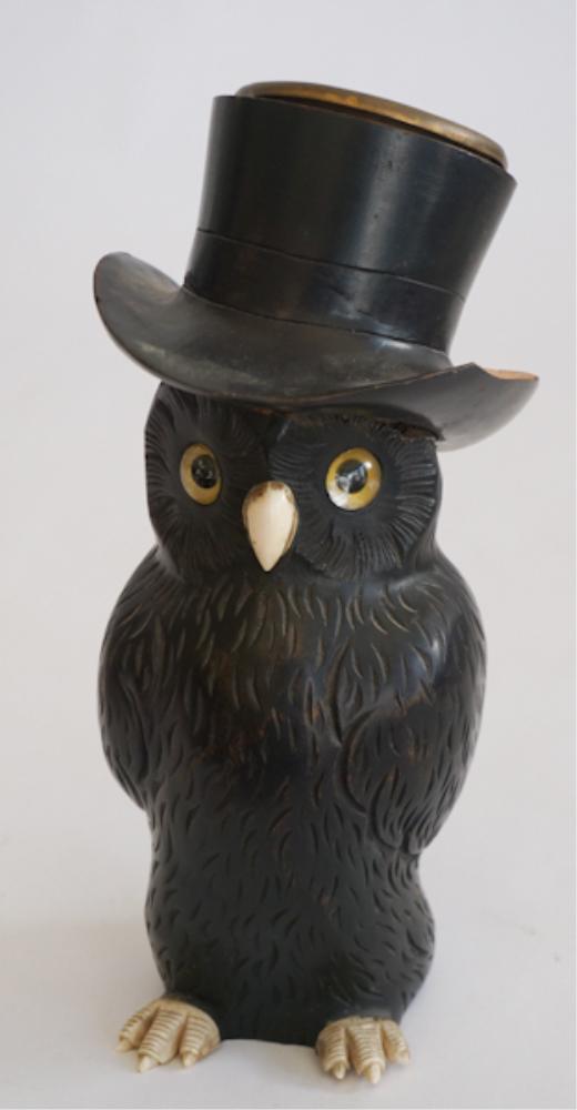 Antique Ebony Wood Carved Owl Cigarette Holder (1 of 3)