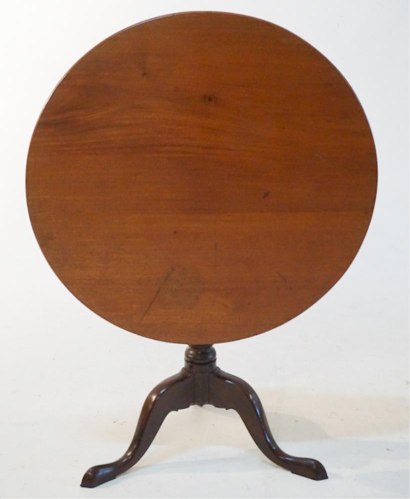 Queen Anne Mahogany Tilt Top Tea Table (1 of 2)