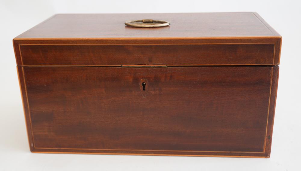 Handsome Hepplewhite Inlaid Mahogany Tea Caddy (1 of 2)