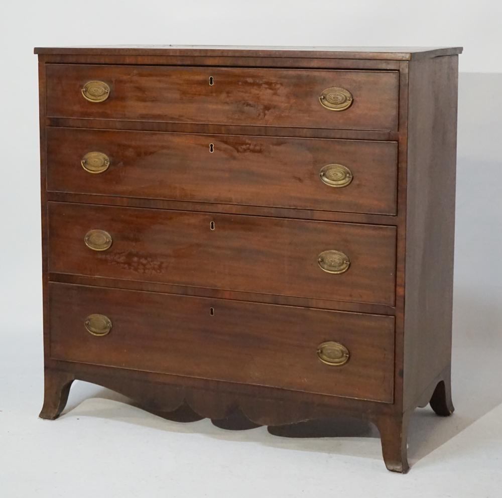 Southern Federal Mahogany Chest of Drawers (1 of 7)