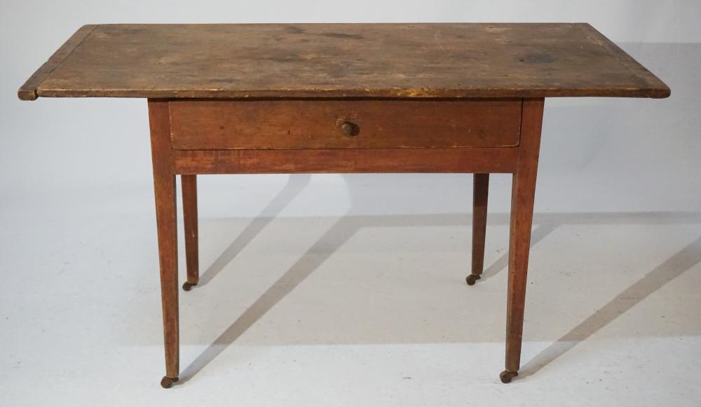 Fine Southern Painted Pine & Poplar Harvest Table (1 of 3)