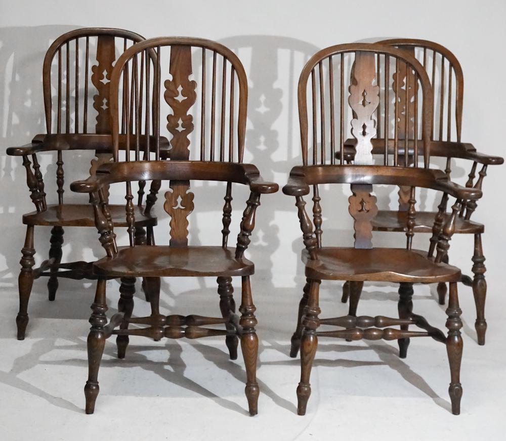 Good Set English Oak Club Windsor Chairs (1 of 3)