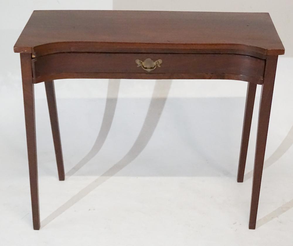 Fine & Unusual Federal Mahogany Hall Table (1 of 5)