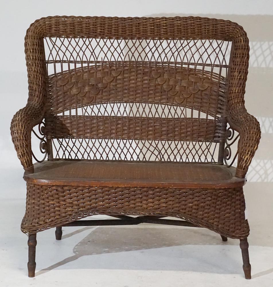 Fine American Antique Woven Wicker Settee (1 of 3)