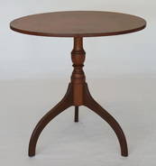 Antique & Vintage Tables