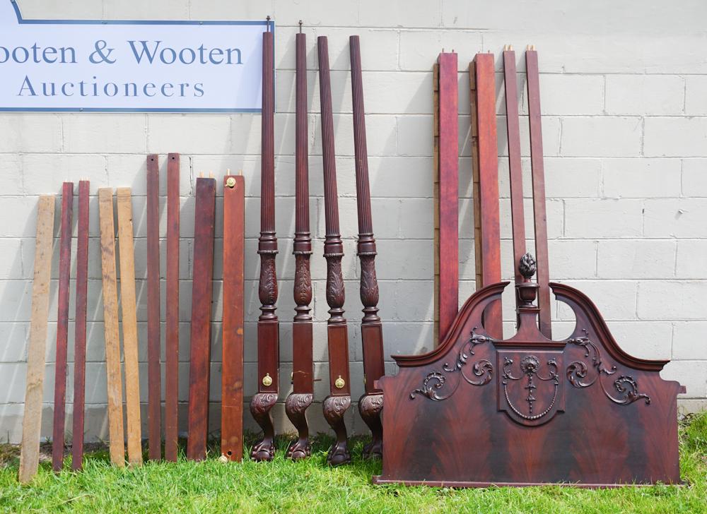 Federal Style Carved Mahogany Four Post Bed (1 of 6)