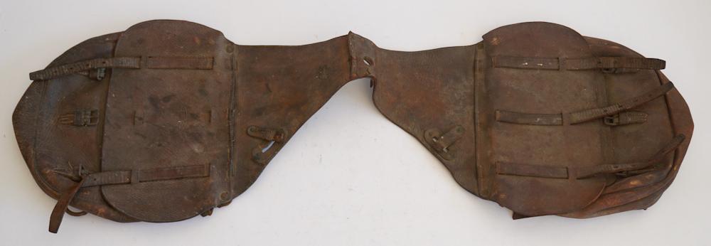 M 1904 US WW1 Cavalry Military Leather Saddle Bags (1 of 3)