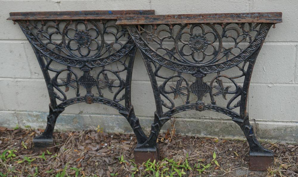Quality Antique Cast Iron Table Base Auction