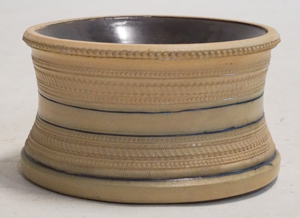 Antique American Salt Glazed Stoneware Spittoon (1 of 4)