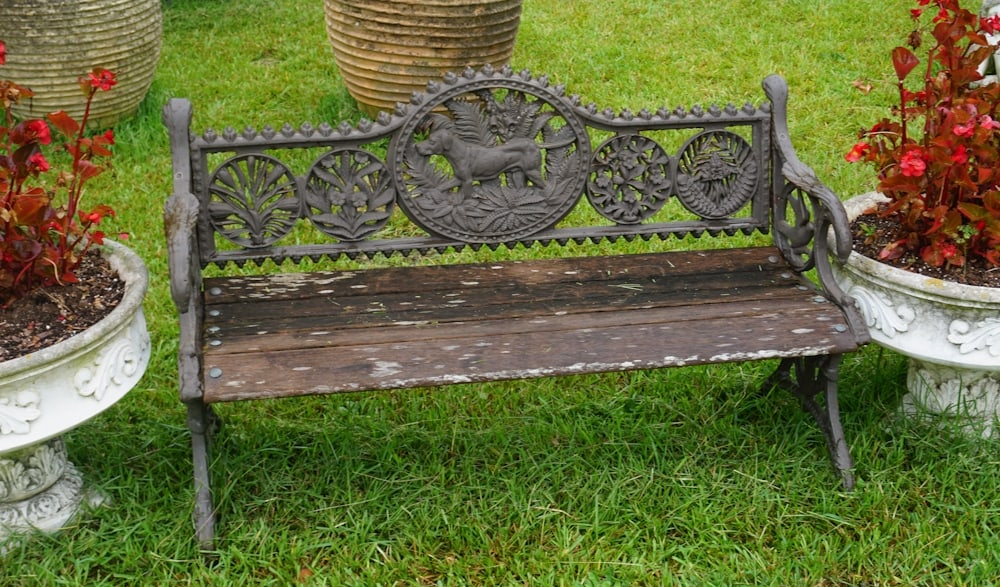 Excellent Antique Cast Iron Sporting Garden Bench (1 of 2)