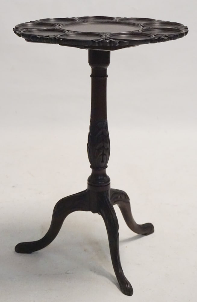 American Neoclassical Carved Mahogany Dish Table (1 of 5)