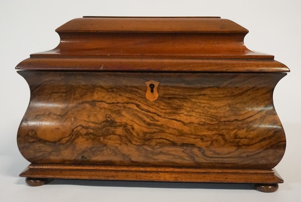 British Victorian Figured Walnut & Mahogany Tea Caddy (1 of 4)