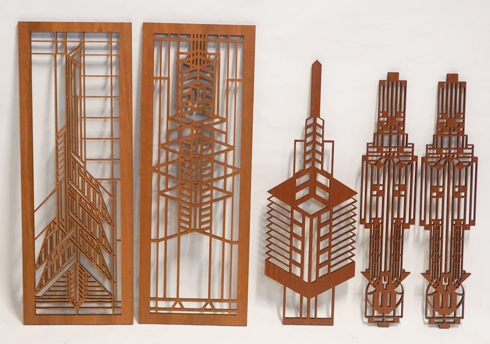 Collection Frank Lloyd Wright Wall Hangers (1 of 2)