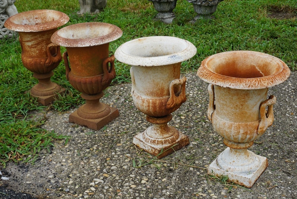 Set Four Vintage Cast Iron Garden Planters (1 of 2)