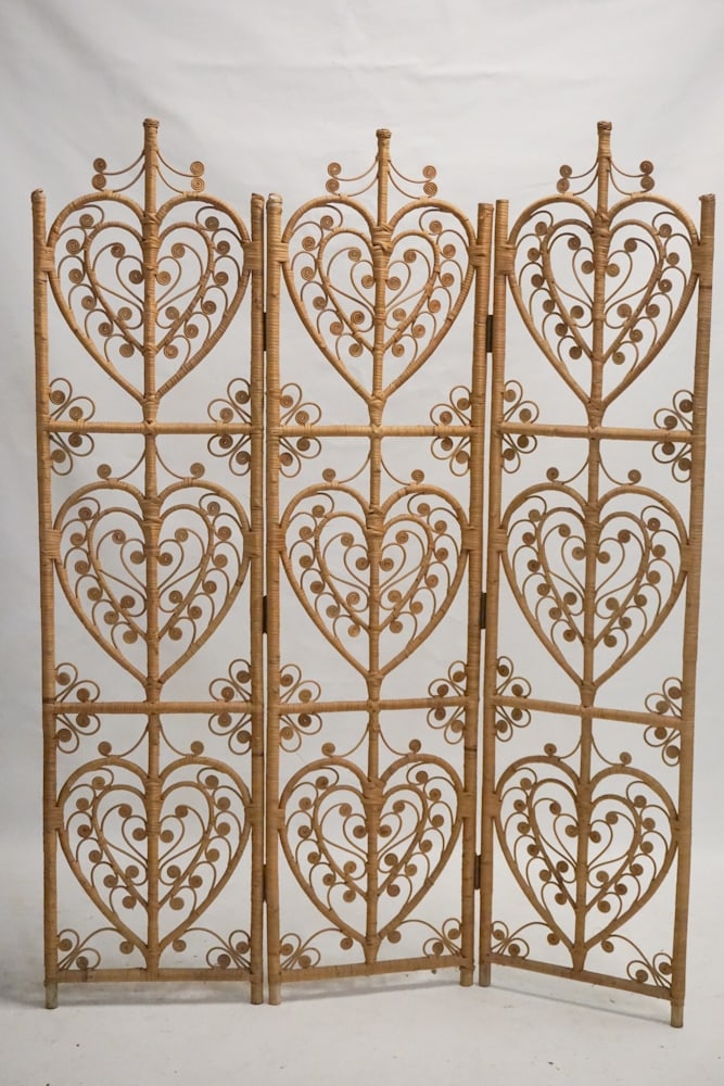Charming Art Deco Wicker Dressing Screen (1 of 3)